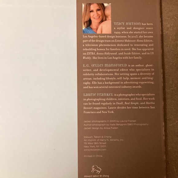 “Feathering The Nest” Book By Tracy Hutson - Picture 5 of 8